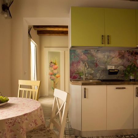 Seek And Hide - Little Julia'S Hideaway Brasov Luaran gambar